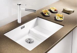 Blanco Subline 700-U Level